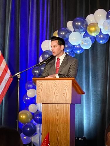 6B203A23-892D-4BF7-9E54-B9AC0603A333