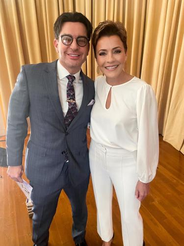 A4DD734C-552D-42C6-B00B-F23D462457A5