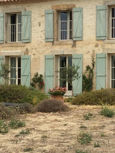 84273BF4-B9B9-43DD-B09A-2CC6F49FD6BF_1_105_c