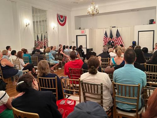 5F892A35-BFAE-45FE-AEC3-D001636D7164