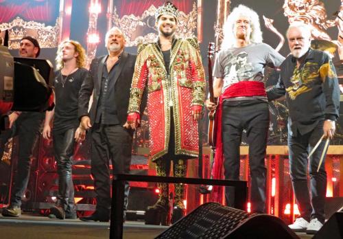 69204714_10159000572924782_8268613803525013504_n