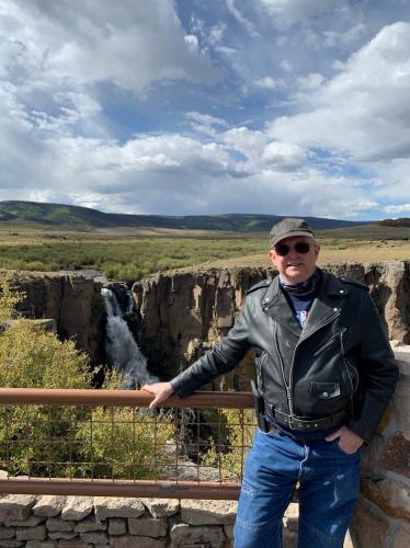 8E8729D0-1EEE-4784-B9F9-D499CE7BFDB6