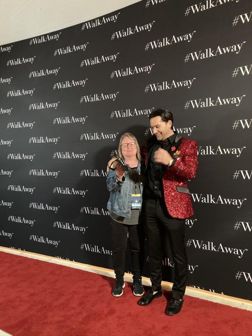 2B25A6B2-73CD-4025-B538-E6F58C390FED