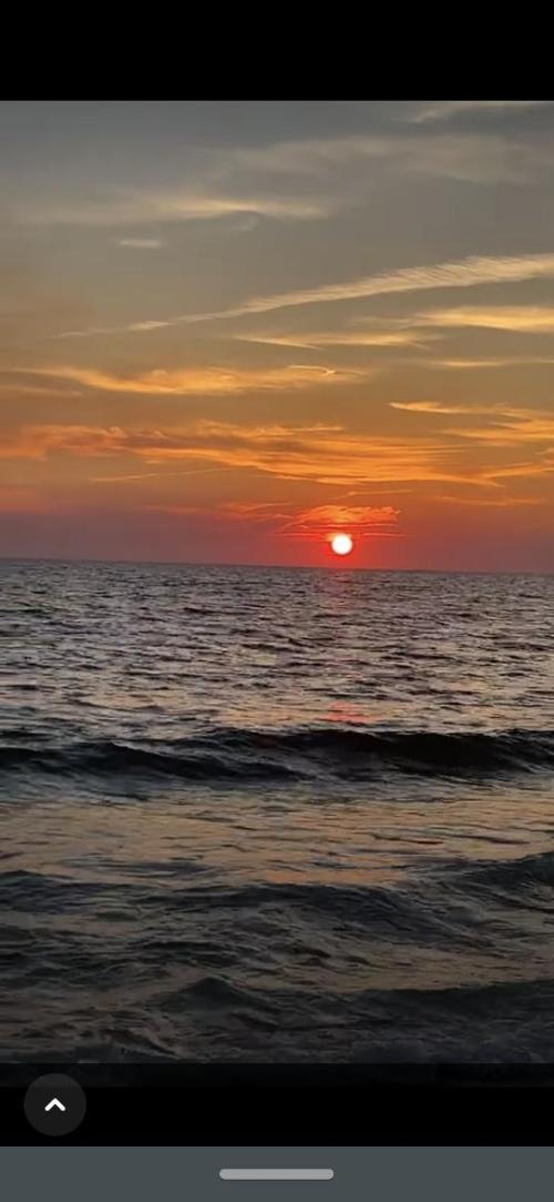 93eef1e9-d1e3-4824-9329-ca5a83f4d934