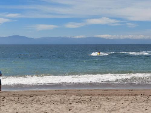 99b9921c-b88d-4410-9113-238144737bac