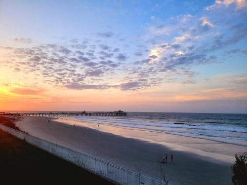 fbacc78f-14bd-4193-be87-2e5a61b9b508