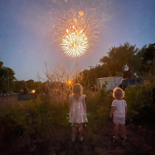 DB551FEF-FAD5-4805-A5D8-46024312366B