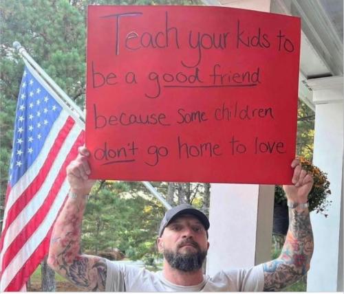 33B899BD-21B1-4C2E-802C-F44177C56622