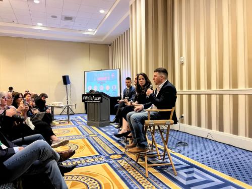 3DE31135-DAA3-47CC-9DD4-73367552C9E4