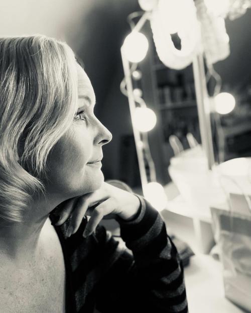 A2748641-16B9-421B-B190-F7E52ADAFD80