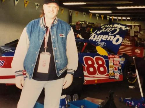 1e2ef29a-7b7f-464a-bdc2-b4aa53171f36