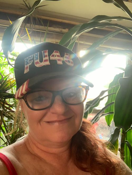 DD9195B1-BD83-4ADF-BD20-CD3259C4F2F2