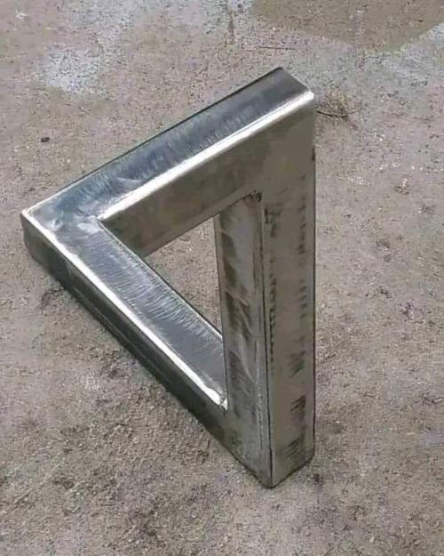 429A7E36-18D0-4244-B15B-87441477B304