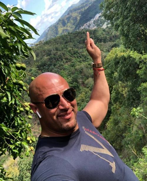 f72e7e3a-05ca-4d64-a7dd-ab5ee4b16e06