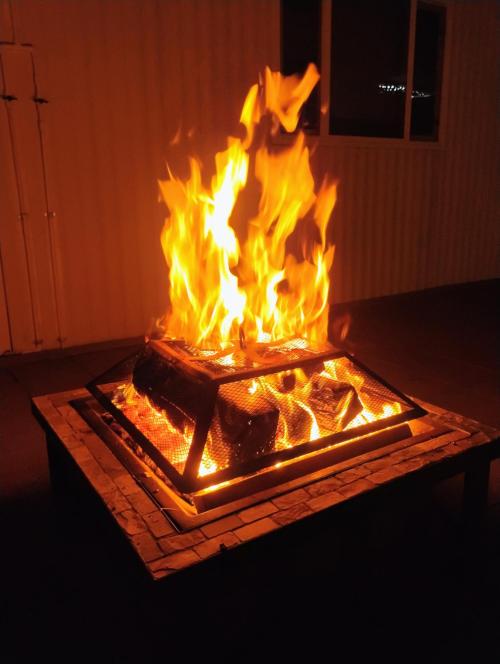 e55fbab6-1abb-4cdd-8773-c0184dc1a806