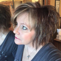 Melanie Watts