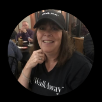 Cynthia Komlos