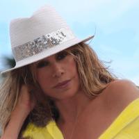Debi  Boling