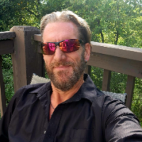 Thomas P Circle