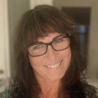 Theresa Holdheide