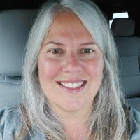 Andrea Esuk