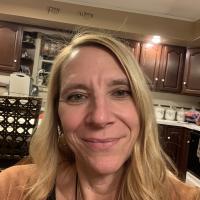Lynne Binner