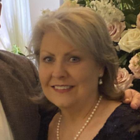 Dora Lewis